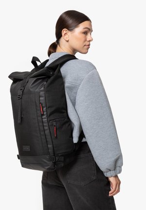 TECUM ROLL - Tagesrucksack - cnnct rip black
