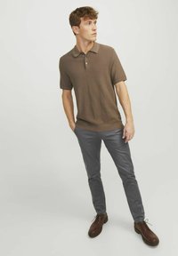 Jack & Jones MIT REGULAR FIT  - Chino - asphalt