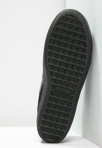 puma vikky platform noir vernis