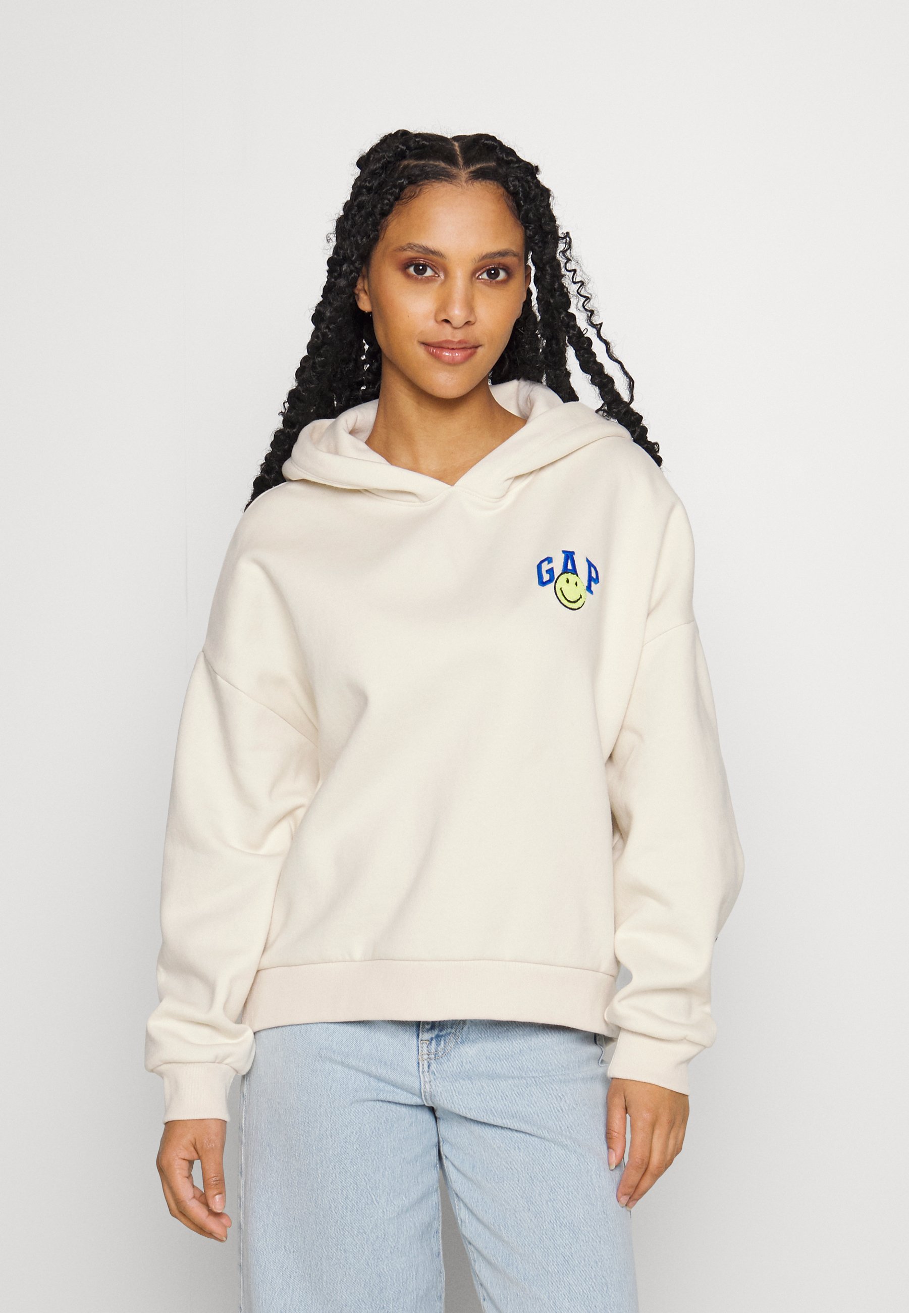 gap smiley pullover