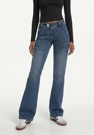 Even&Odd by Zalando, LOW RISE STRETCH - Дънки с широк крачол - dark blue denim