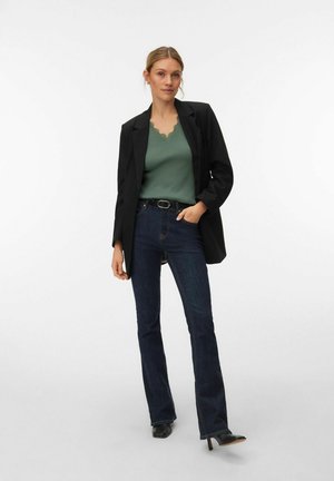 T-shirt basic - laurel wreath