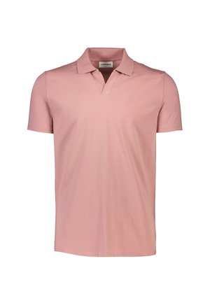 Polo à manches courtes en coton rose doux, avec un col classique et un décolleté en V. Texture lisse sans motifs ni accents.