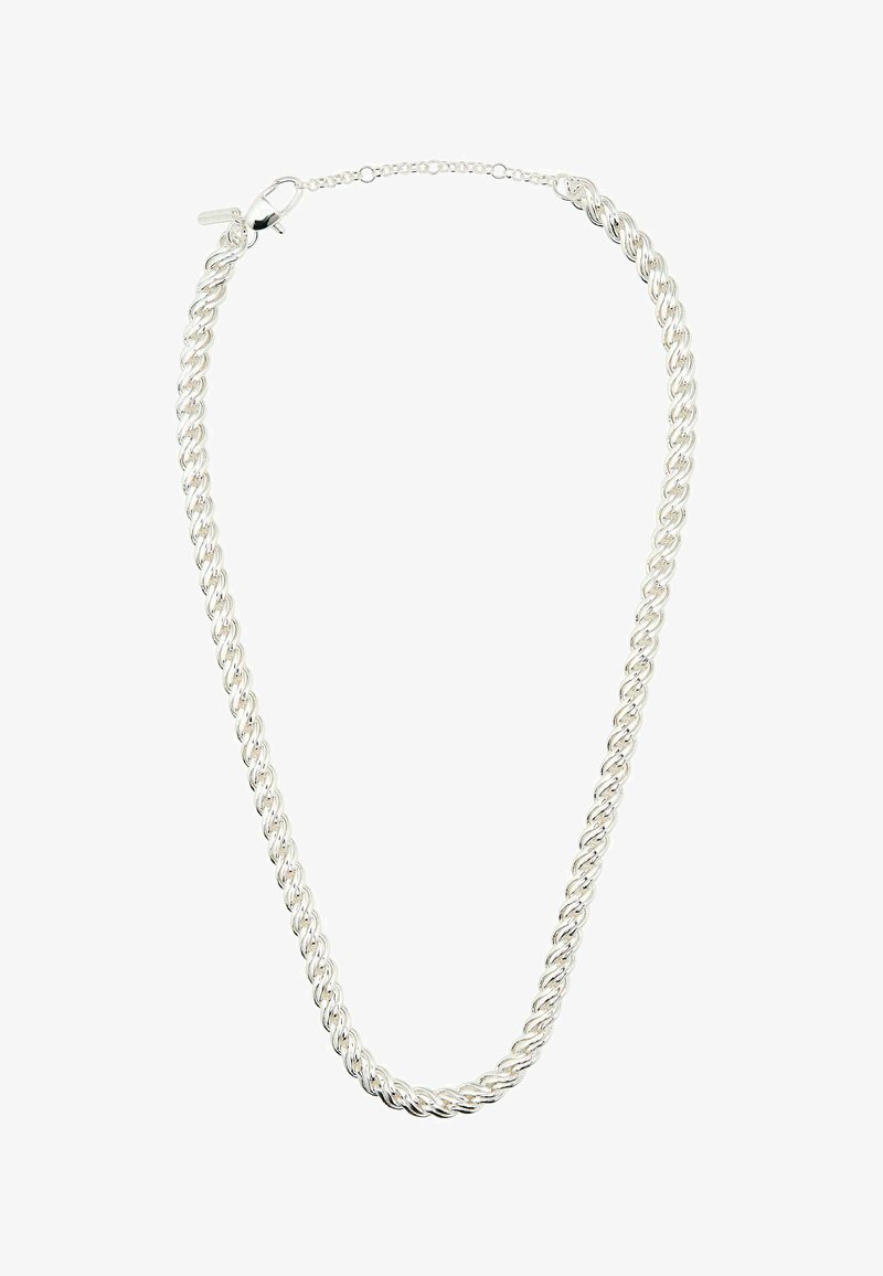 Collier chaîne torsadée en corde argentée avec fermoir mousqueton et chaîne d'extension ajustable.