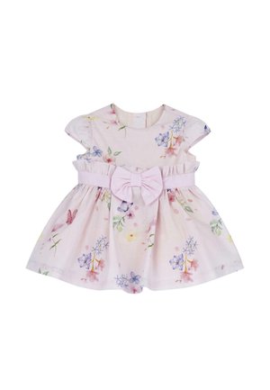 Blumenkleid aus zartem pinkem Stoff mit kurzen Ärmeln, einem gerafften Rock und einem vorderen Bogenakzent aus passendem pinkem Band.