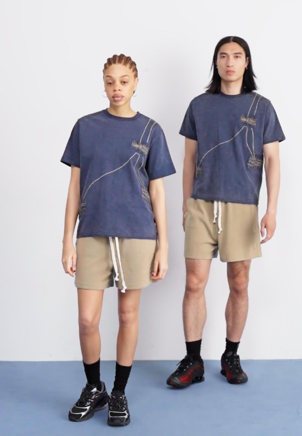 TAILOR UNISEX - Print T-shirt2