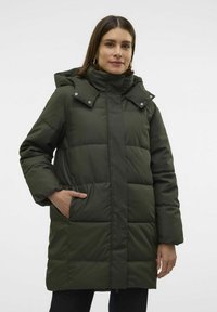 Vero Moda VMGRETAKYLIE COATED NOOS - Abrigo de invierno - peat