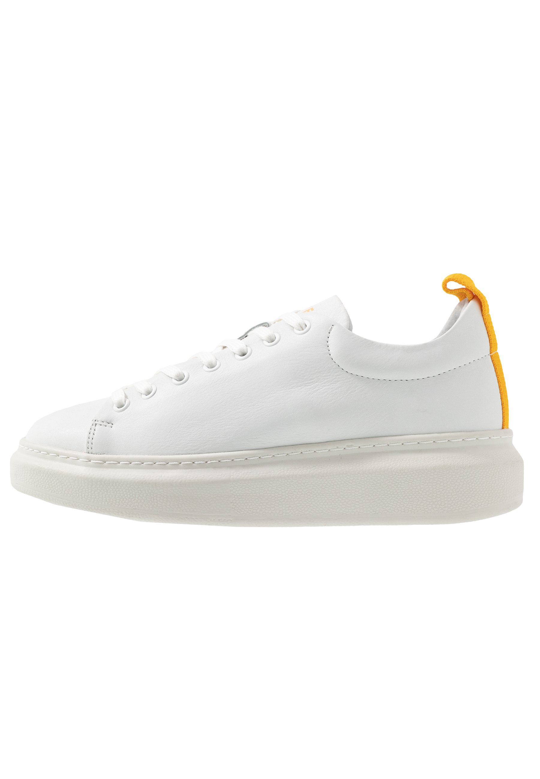 Pavement DEE COLOR Joggesko whiteyellow Zalando.no Pavement DEE COLOR Joggesko whiteyellow Zalando.no