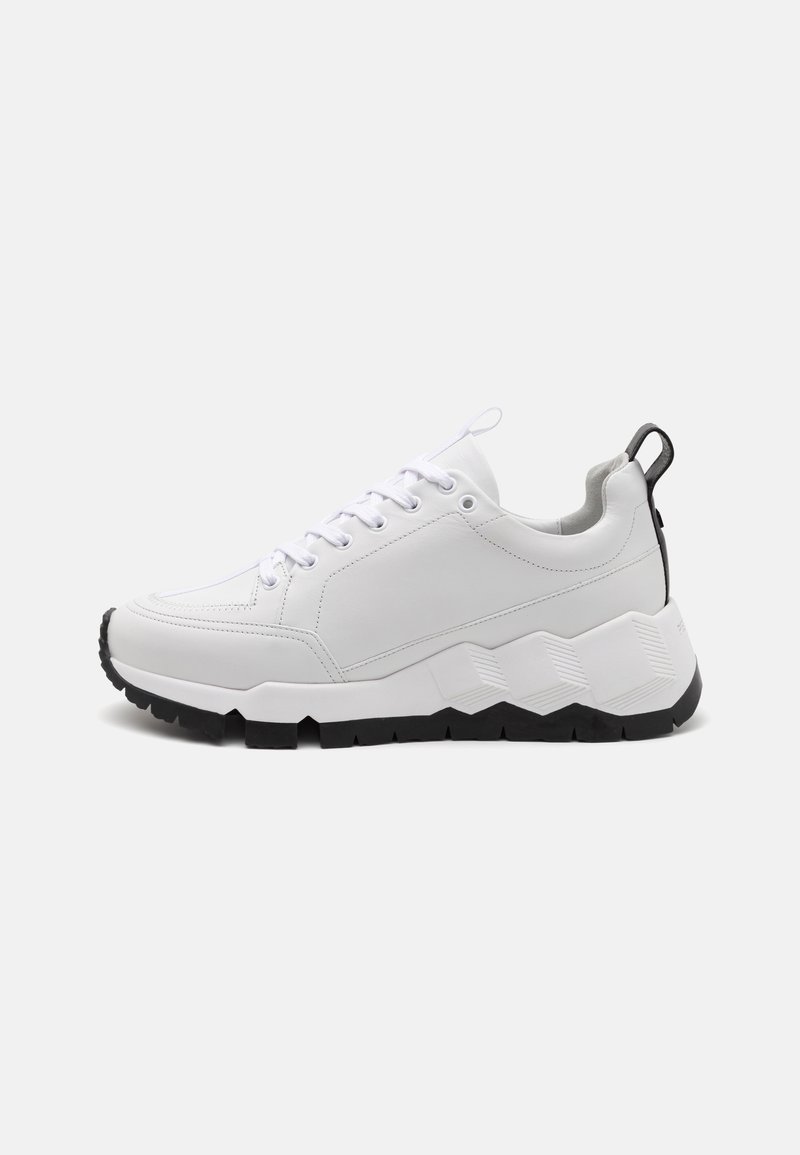 Pierre Hardy STREET LIFE - Sporta apavi - white/black