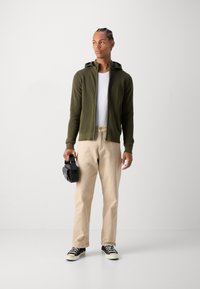 INDICODE JEANS Cardigan - olive