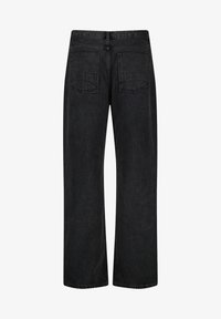 Selezionato, washed black