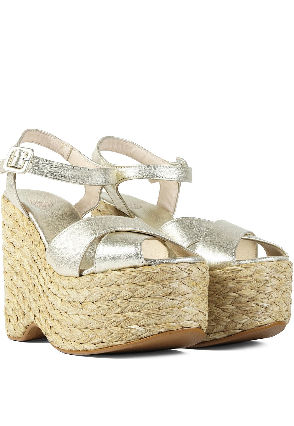 Un Paso Más TRENZADA - Sandalias con plataforma - dorada/plateado -  Zalando.es