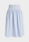 SWIMSHOP SEERSUCKER SMOCKED SKRT - Φούστα σε γραμμή Α - blue spell/white