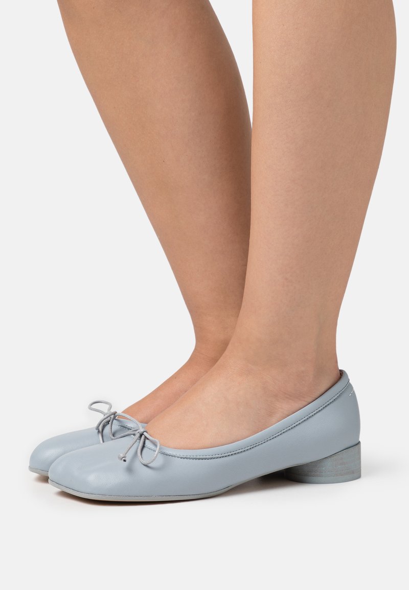 MM6 Maison Margiela BALLET SHOE - Klassischer Ballerina - blue/blau ...