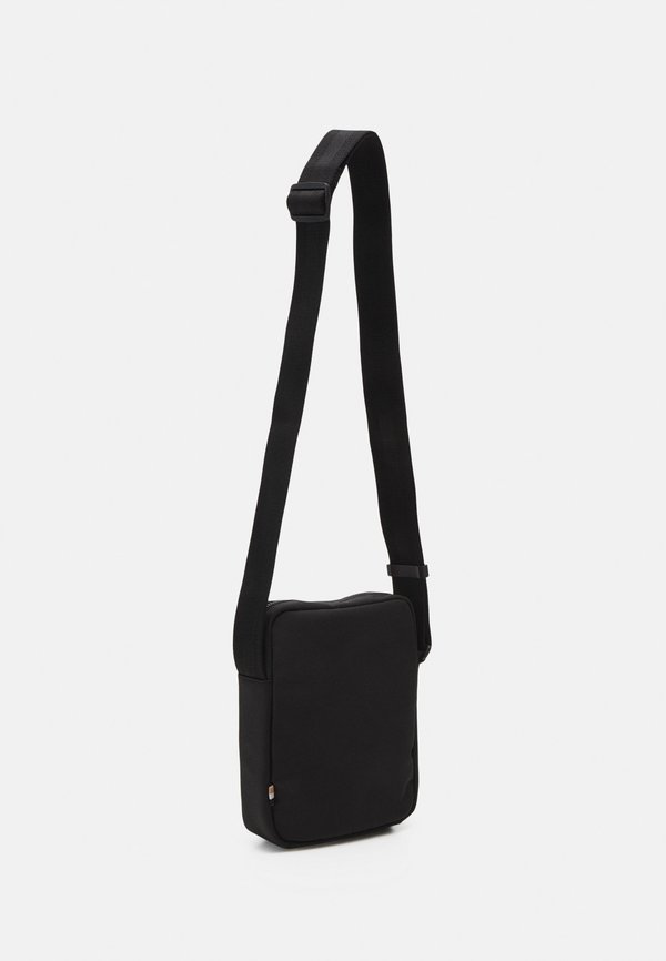 CATCH ZIP  - Cross body bag2