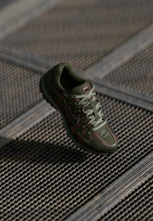 P 6000 SE - Sporta apavi - sequoia/black/cargo khaki/light army