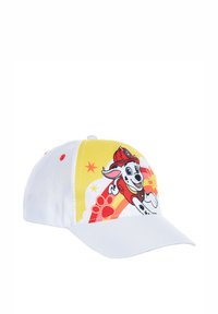 Cappellino da baseball bianco con un design di un cane dei cartoni animati colorato sulla parte frontale. Il cappellino ha una visiera bianca uniforme e accenti rossi sui lati.