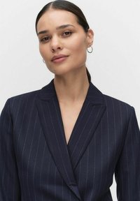 STOCKH LM Blazer - navy pinstripe