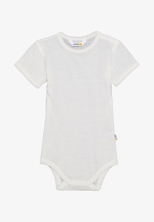 Korte mouw katoen rompertje in het wit met drukknoopsluitingen op de schouder en onderkant, voorzien van een klein meerkleurig label aan de zijkant.