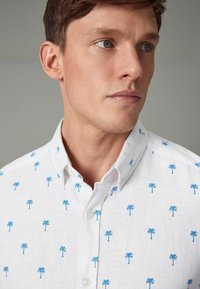 Next SHORT SLEEVE REGULAR FIT - Skjorta - white