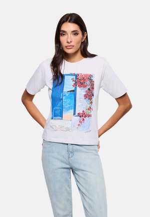 Koala Bay, KOALA BAY CAMISETA MANGA CORTA GRIS - BLUEDOOR - Camiseta estampada - gris