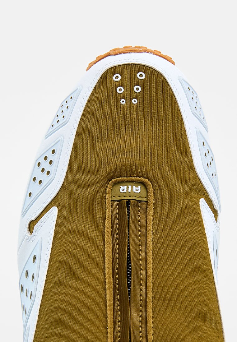 AIR MAX SNDR