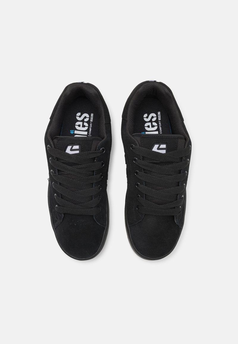 Etnies Shoes Etnies Men's Callicut Skate Trainers Black White