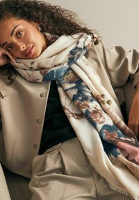 Next MIDWEIGHT - Sjaal - ecru cream floral