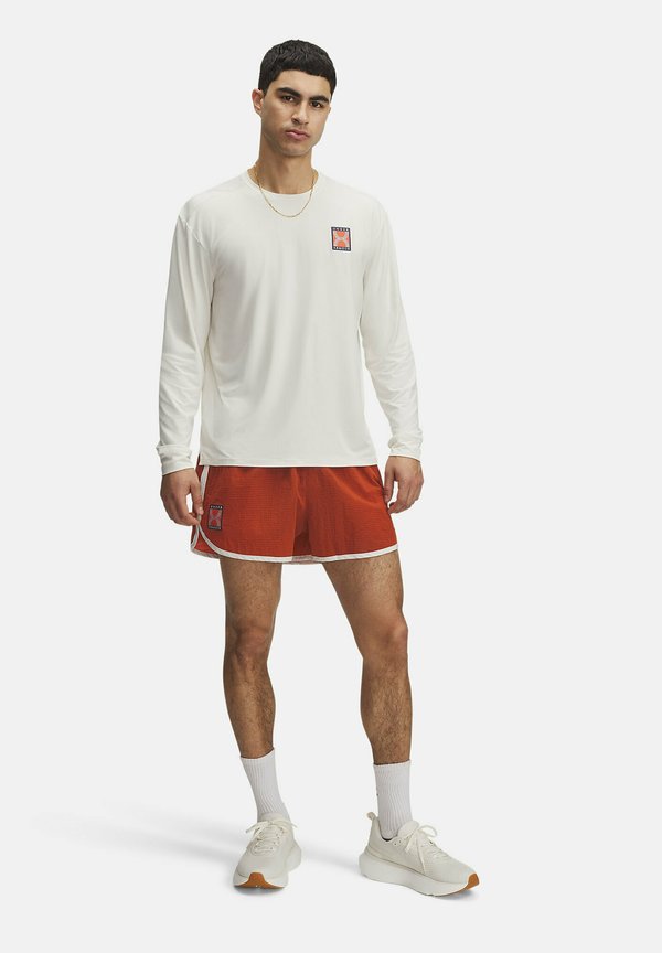 RUN 96 - Sports shorts - fire2