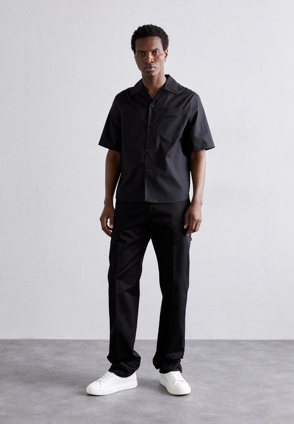 INFORMAL MEDUSA CHAIN PRINT AND STAMP EMBROIDERY - Shirt3