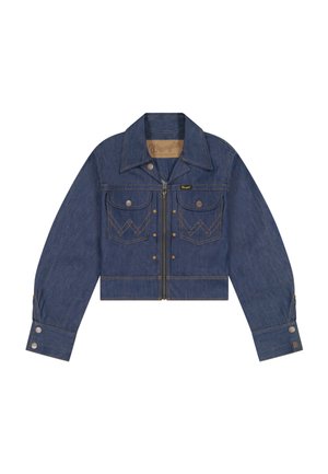Μπουφάν από τζιν με φερμουάρ μπροστά, δύο θυλάκους στο στήθος με καπάκια και κουμπιά, μανσέτες με κουμπιά και αντίθετη ραφή που σχηματίζει το γράμμα W στις τσέπες.