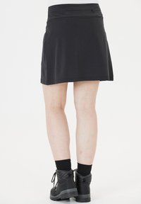 Whistler Urheiluhame - black