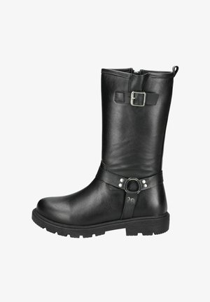 Černé kožené holínky po kolena se bočním zipem, páskem se stříbrným kováním a texturovanou podrážkou. Obsahují dekorativní sponu na vrchu.