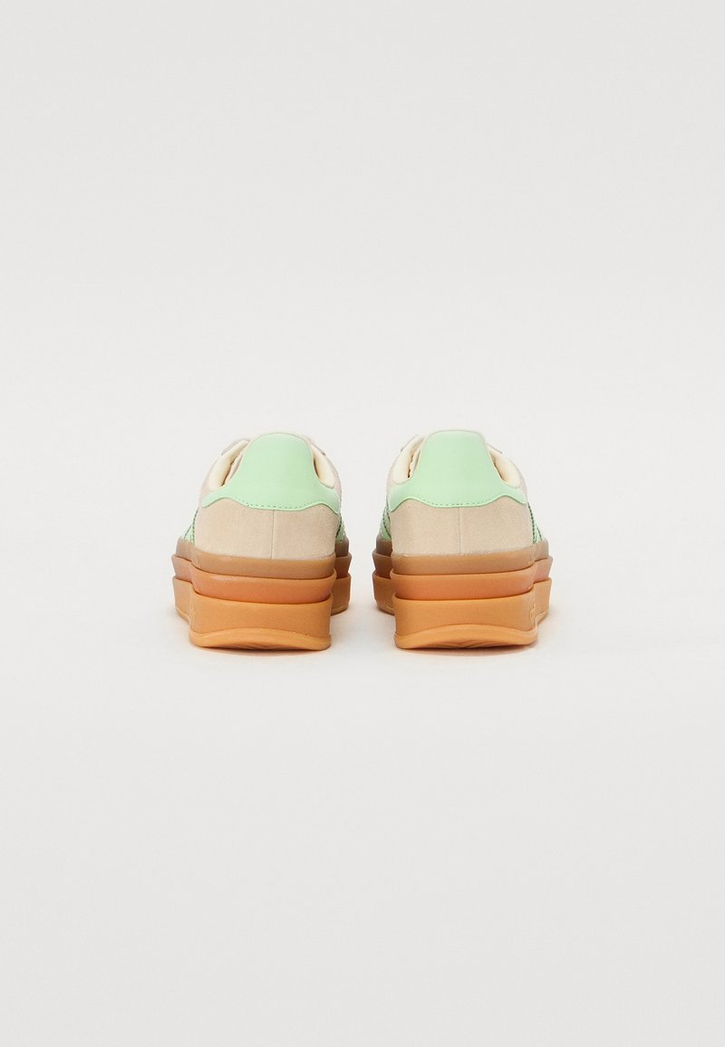 adidas Originals GAZELLE BOLD UNISEX - Trainers - white/semi green spark/ cream white/white - Zalando.ie