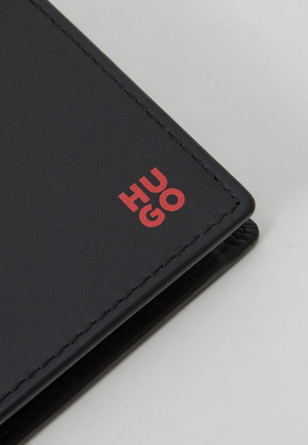 TIBBY TRIFOLD - Wallet3