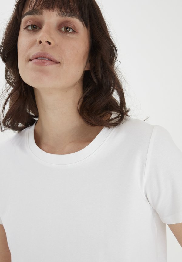 FRZASHOULDER - Basic T-shirt2