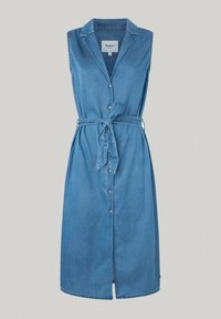 Robe en jean avec un col, sans manches, boutons sur le devant et taille ceinturée. Mi-longue, avec une texture lisse et de couleur bleue.