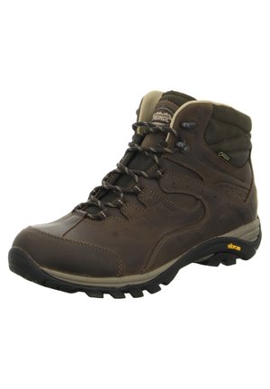 Brauner Lederwanderstiefel mit hohem Knöchel, strukturiertem Obermaterial, schwarzer Gummisohle und verstärkter Zehenkappe. Enthält Metallösen und Logodetail.
