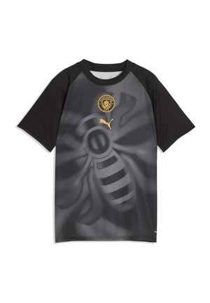 Czarna i ciemnoszara sportowa koszulka Manchester City z dużą grafiką pszczoły oraz złotymi logo Puma i klubu na piersi.
