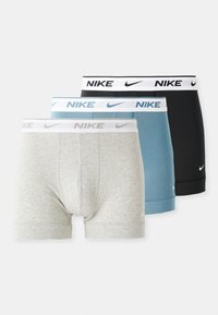 Unselected, smokey blue/white