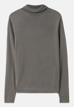 Pelēks džemperis ar augstu apkakli, izgatavots no mīksta, viegla auduma. Iezīmējas ar garām piedurknēm un ribota apkakle ar gludu tekstūru visā virsmā.