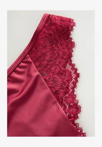 Non sélectionné, burgundy red