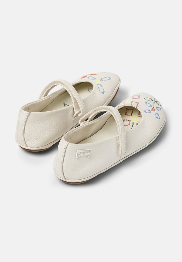 RIGHT – Riemchenballerina – weiß natural