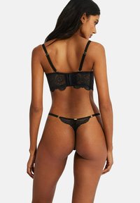 Selmark FICELLE MATILDA - String - noir