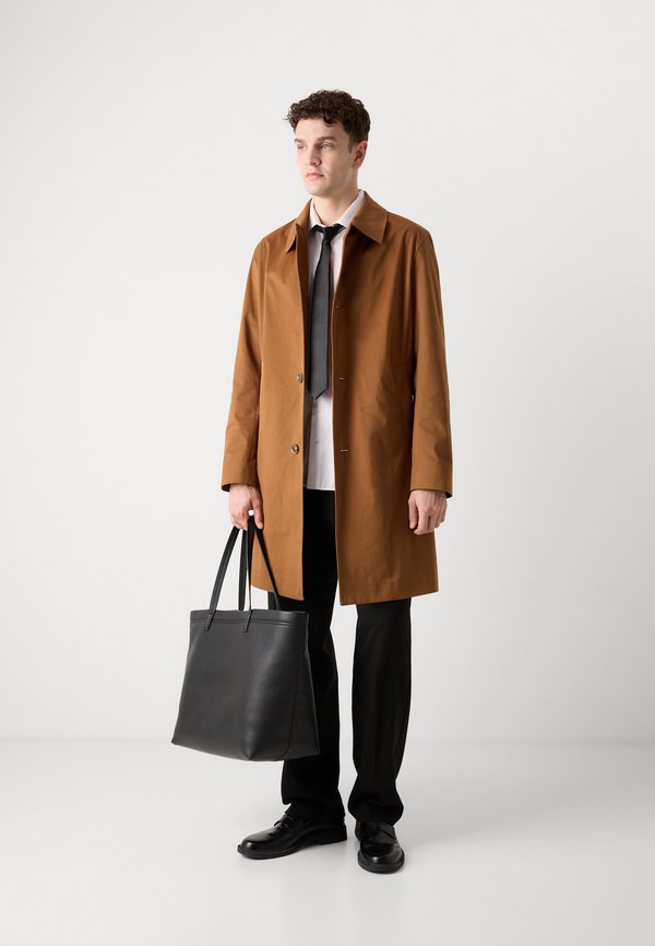 CLARK - Classic coat2