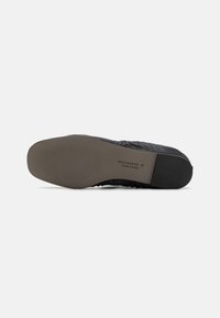 AllSaints ALIA  - Baleríny s páskem - black