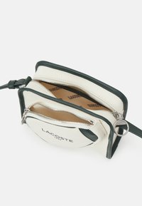 Lacoste Borsa a tracolla - off-white