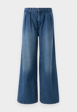 Weite Jeans aus mittlerem blauen Denim, mit Falten am Bund und einem flachen Vorderdesign. Einfacher Saum ohne sichtbare Verzierungen.