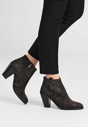 Botines de tacón - dark brown