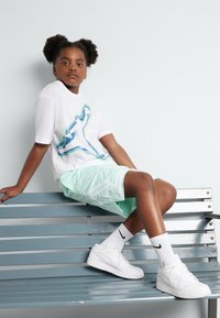 Jordan JORDAN AIR DIAMOND UNISEX - Šortky - mint foam
